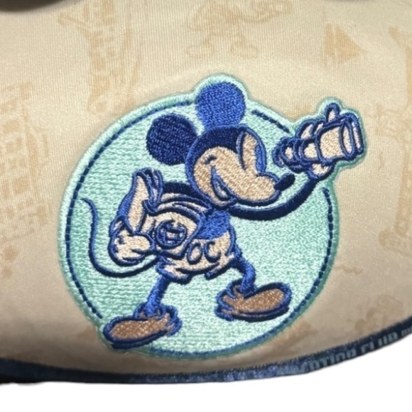 Disney Vacation Club DVC Mickey Mouse Hat with Chin Strap & Binoculars - Picture 2 of 16